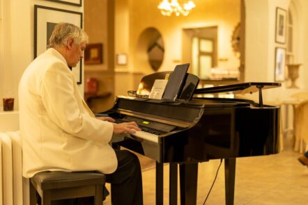 Pianist Roger Holmes - Every Friday At The Royal Hotel